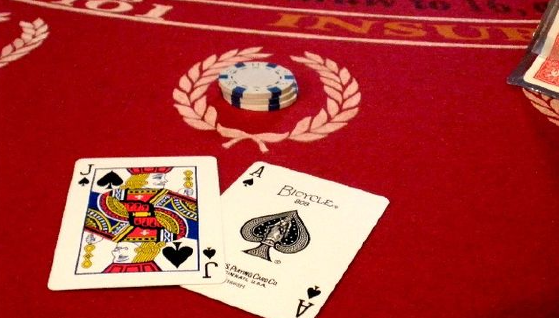 What You Need To Know Before Blowing Your Money At The Blackjack Table